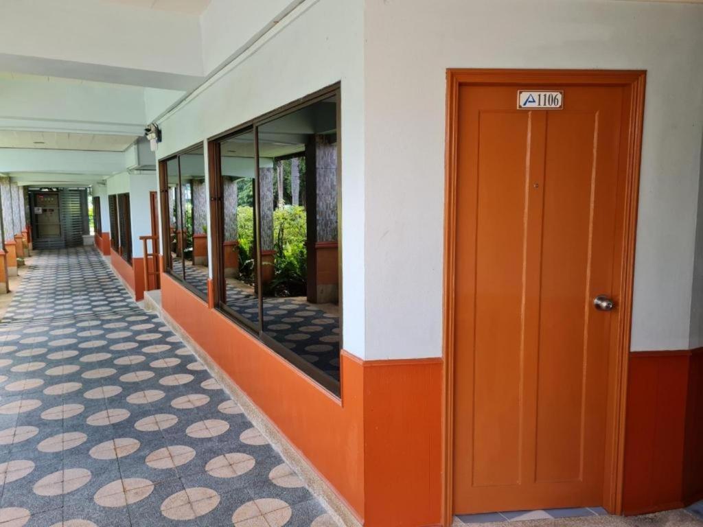 Phu Nga Hotel Natai Beach Buitenkant foto